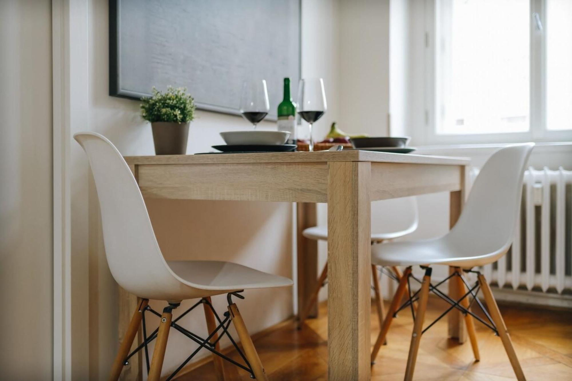 Cozy & Comfortable Apt Walking Anywhere You Want Sen Praga Esterno foto