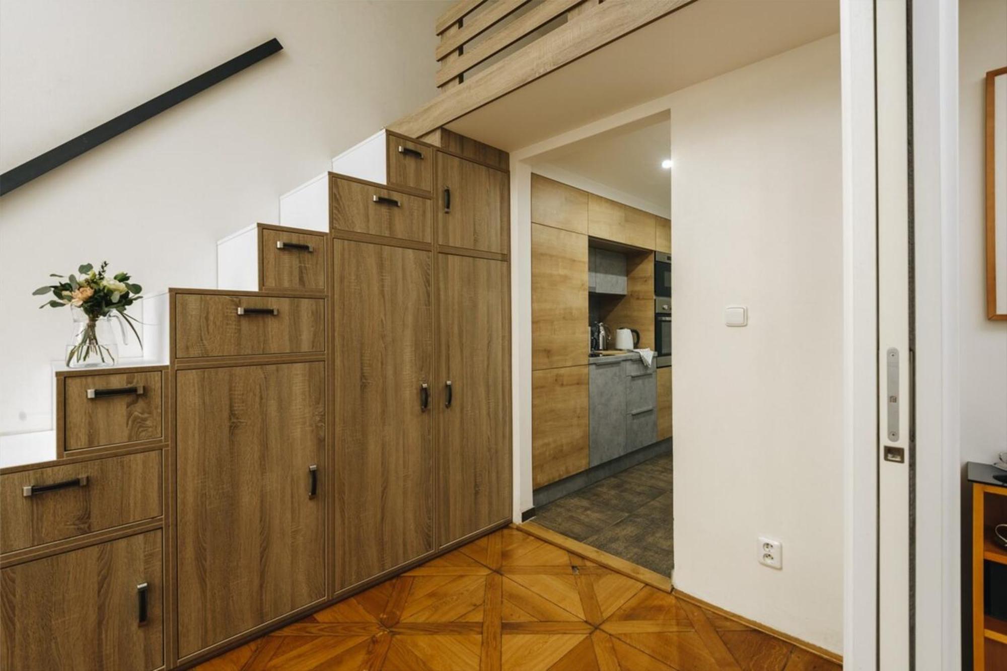Cozy & Comfortable Apt Walking Anywhere You Want Sen Praga Esterno foto